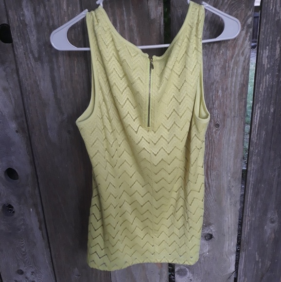 Adorable lime green banana republic tank. - Picture 3 of 4